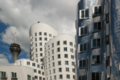 Christian Bochert: Häuserfassaden