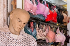 Herbert Rulf: Schaufensterpuppen in China