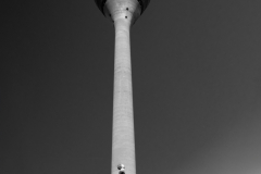 Franjo Hartmann: Ein Turm 12 Bilder